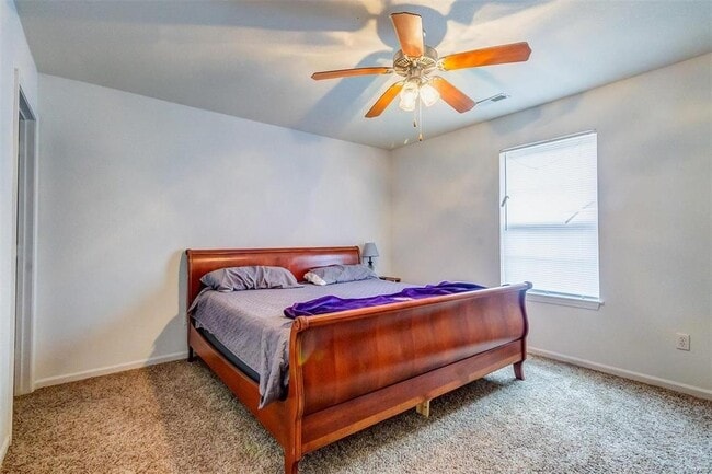 Photo - 21067 Harbor Ln Unit A