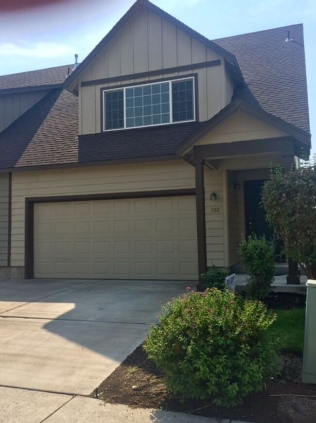 Photo - 2988 SW Indian Cir