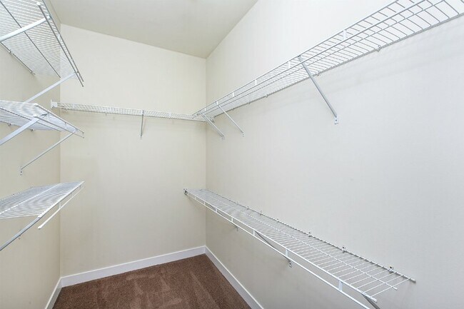 Photo - 697 W Wayman St