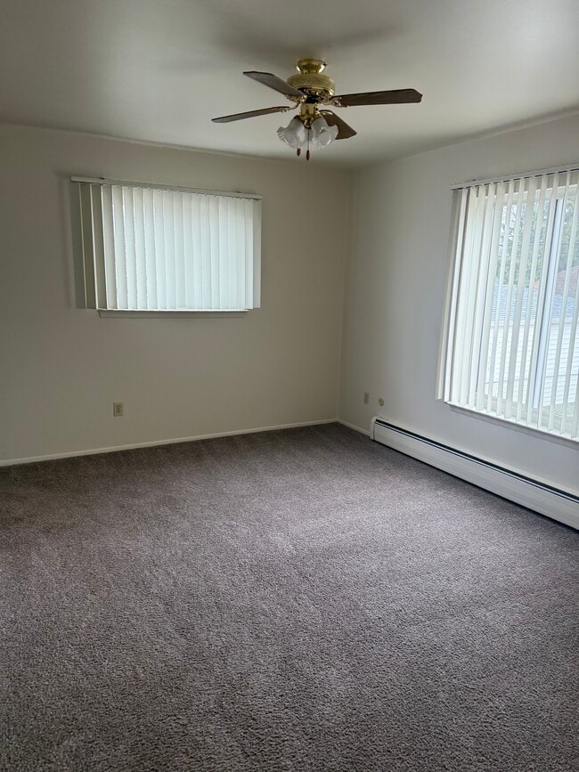 Photo - Royal Park Apartments