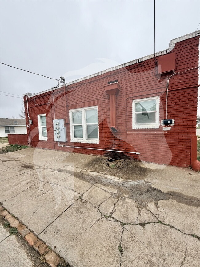 Photo - 820 S 6th St Unit 4