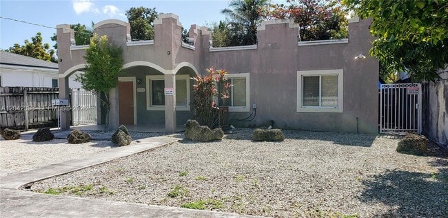 Building Photo - 138 NW 31st St Unit 138