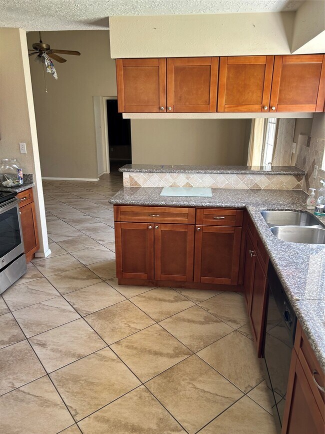 Photo - 23119 Tree Bright Ln