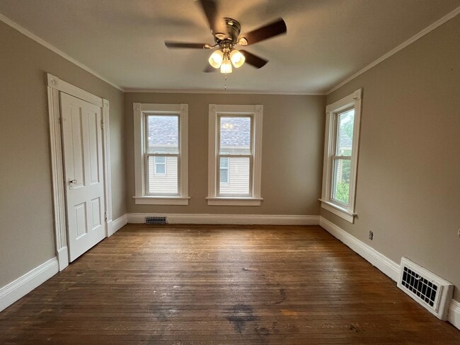 Photo - 1206 3rd St Unit Mystery Up
