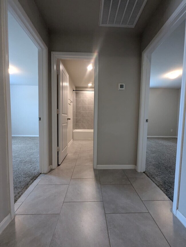 Photo - 3518 Windham Way