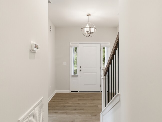 Photo - 103 Frosted Iris Ln