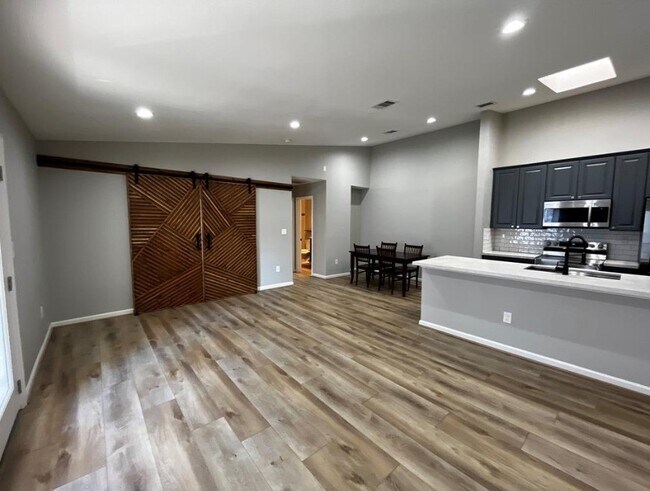 Photo - 2425 Augusta Dr Unidad 44