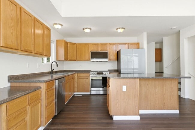 Photo - 3-bed + office, 2-bath home, minutes to Denver and close to outdoor recreation areas