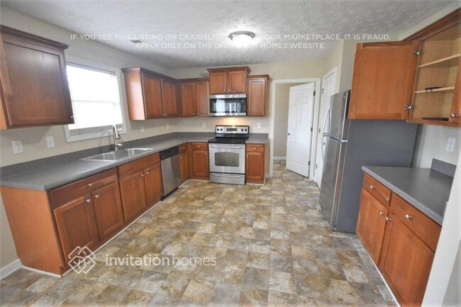 Photo - 3442 Foster Ridge Tr SW