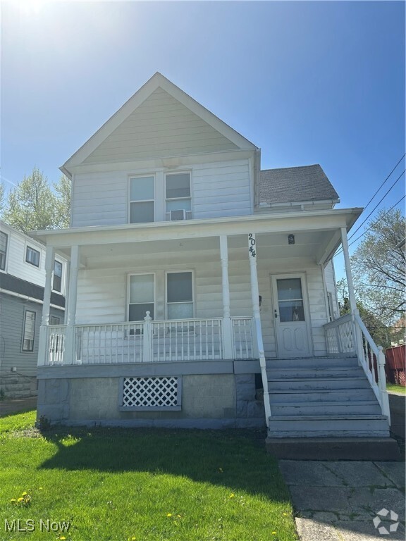 Building Photo - 2044 W 100th St Unit Down Rental