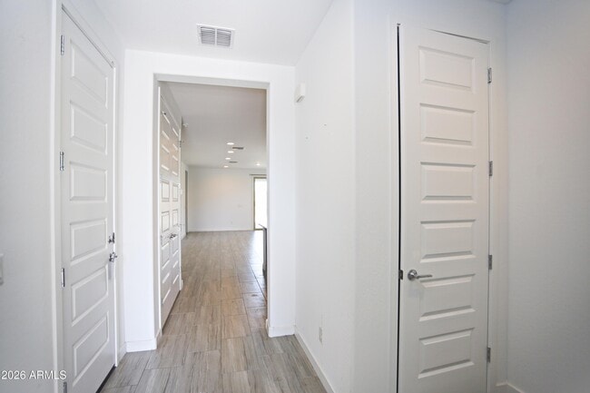 Photo - 2250 E Kelly Dr
