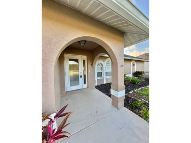 Photo - BEAUTIFUL 3 Bedroom 2 bath Move-In Ready!