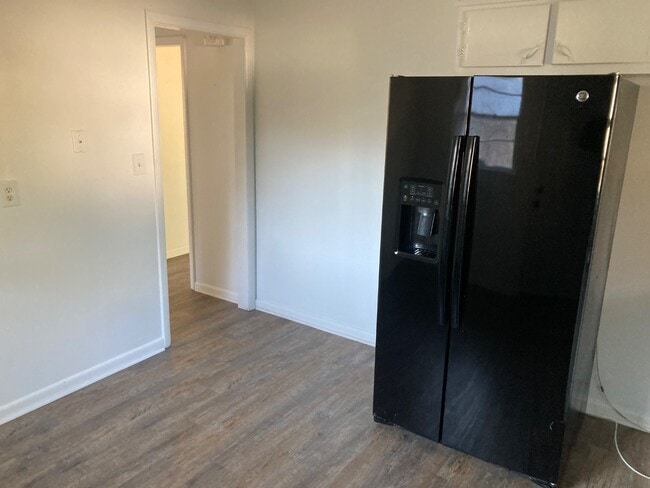 Building Photo - 2547 Washington St