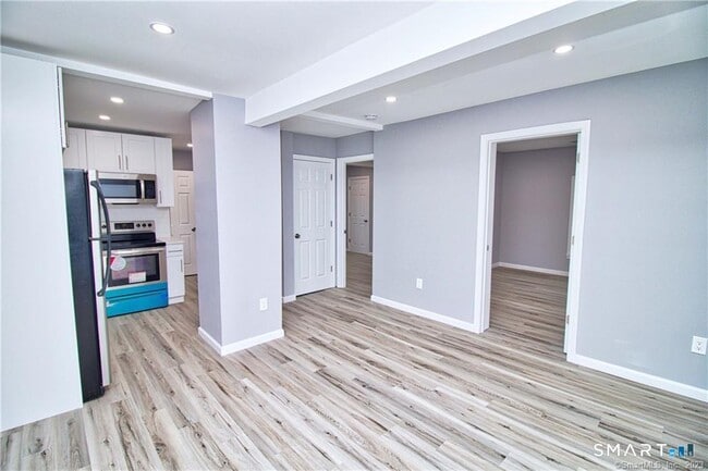 Photo - 34 Lester St Unit 2