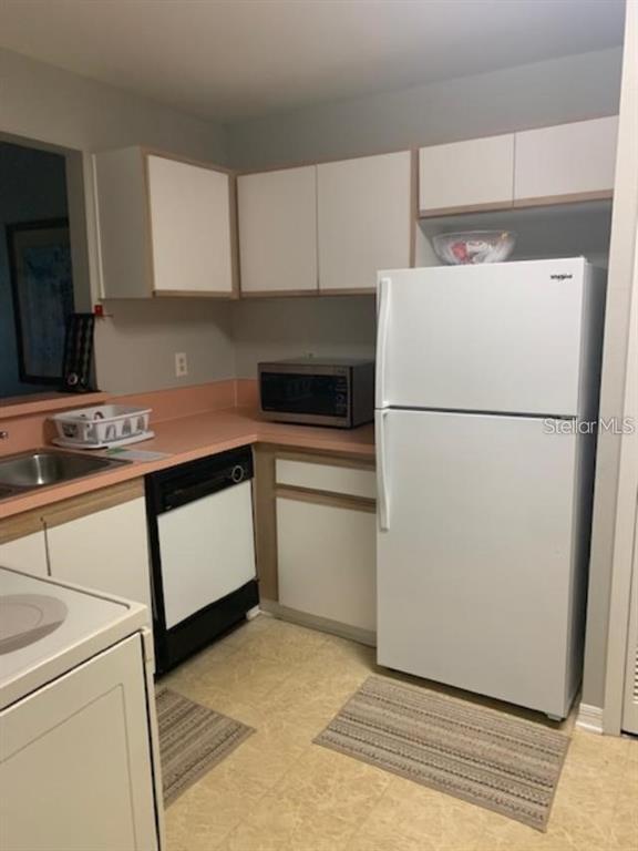 Photo - 3206 Sabal Palms Ct Unit B