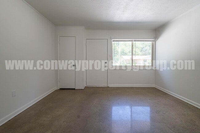 Photo - 716 S Mitchell St