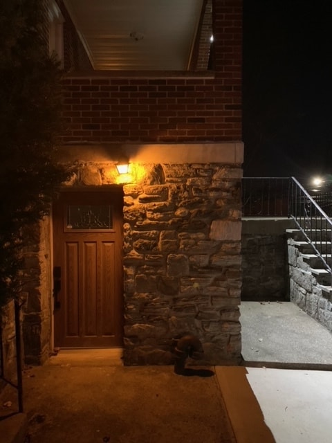 Building Photo - 212 Alpine Pl Unit Basement Apt.