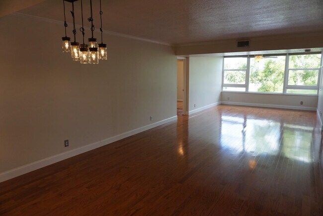 Photo - 4091 Cypress Reach Ct Unidad 305