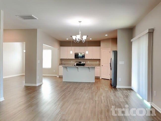 Photo - 741 Rolling Creek Cir