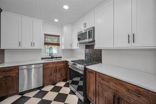 Photo - 1529 Paloma Ln