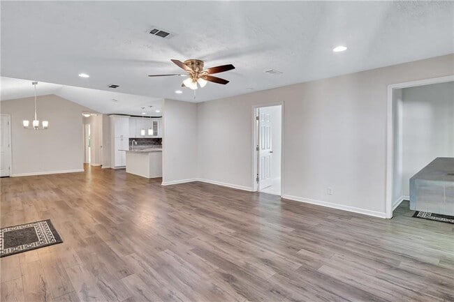5772 Lilburn Stone Mountain Rd