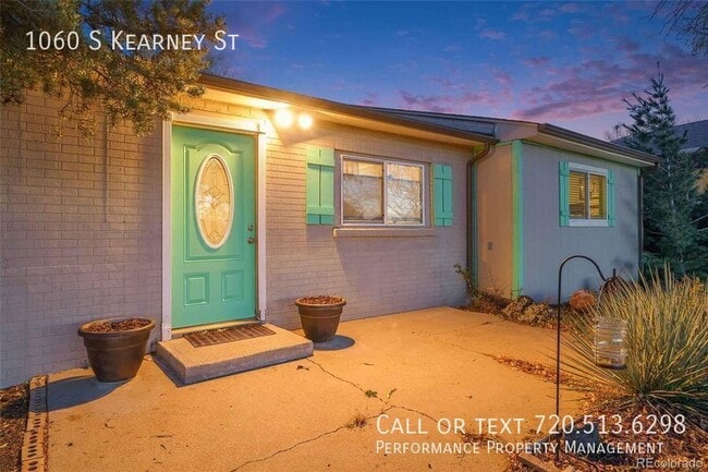 Photo - 1060 S Kearney St