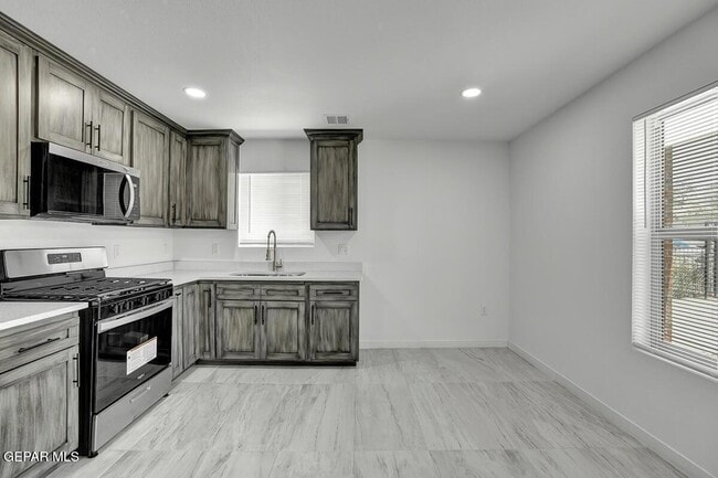 Photo - 1107 Myrtle Ave Unit B