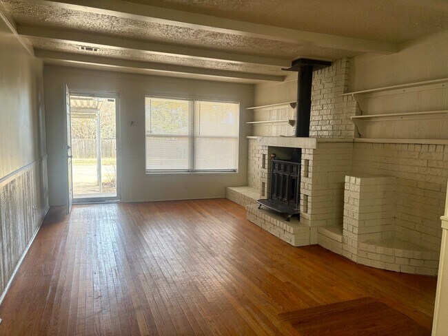 Photo - Three bedroom home in NW OKC