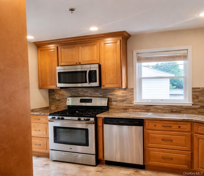 Photo - 632 Piermont Ave