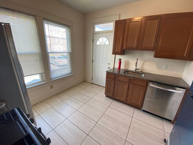 314-316 E 19th Ave