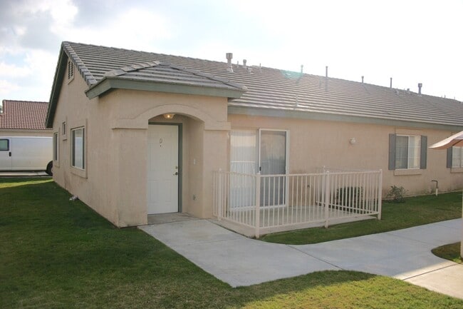 4404 Pebble Creek Dr Unit D
