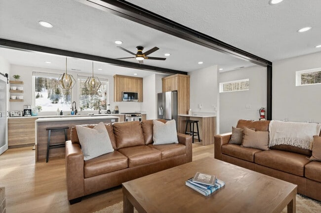 Photo - 220 Circle Dr Unidad ID1249883P