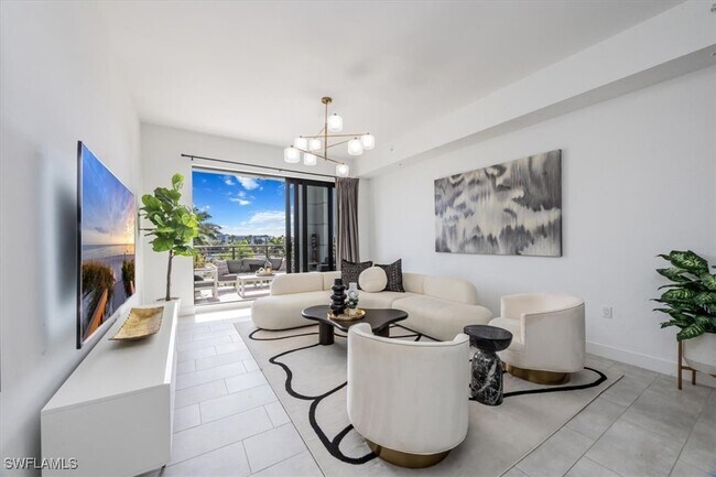 Photo - 1111 Central Ave Unidad 401