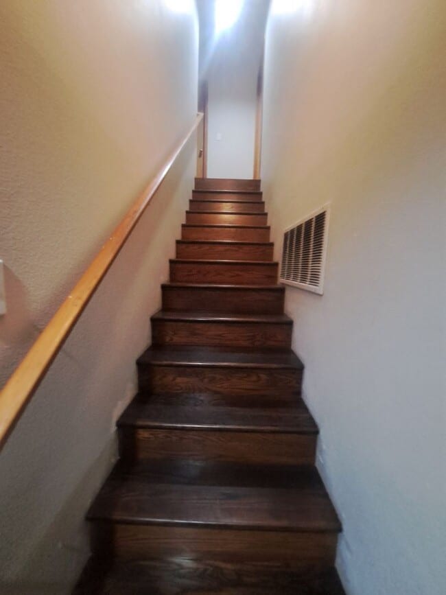 Photo - 3 BEDROOM - AC - move in ready