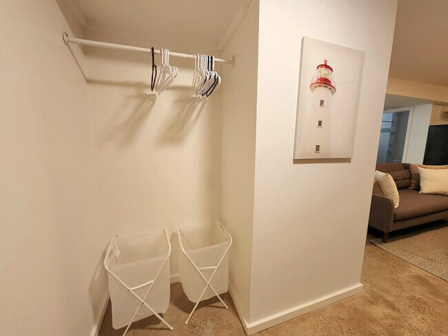 Photo - 330 Lansdowne Ave Unit SI ID1532878P