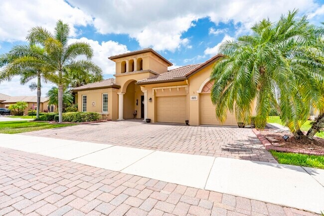 Building Photo - 885 SW Grand Reserves Blvd Rental