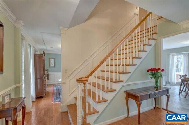 Photo - 1150 River Oaks Ln