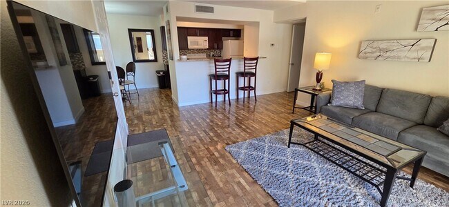 Photo - 2300 E Silverado Ranch Blvd Unidad 2006