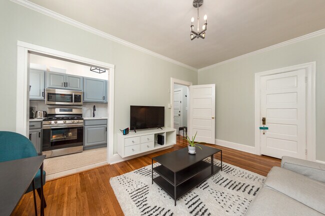 Photo - 1711 35th St NW Unit 5