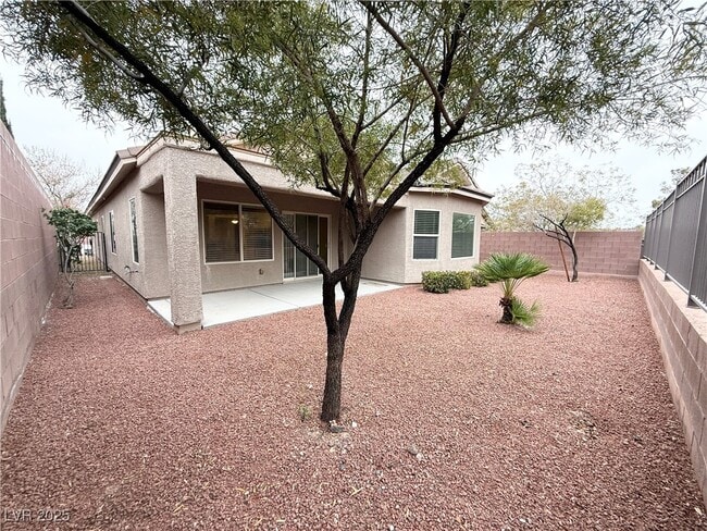 Photo - 2600 Bechamel Pl