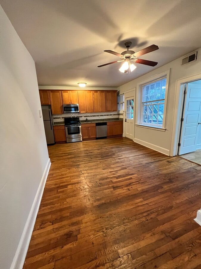 Photo - 1107 W Grace St