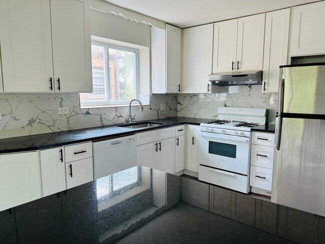 Photo - 8638 Trumbull Ave