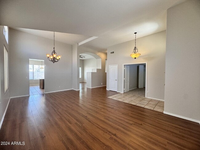 Photo - 1795 W Canary Way