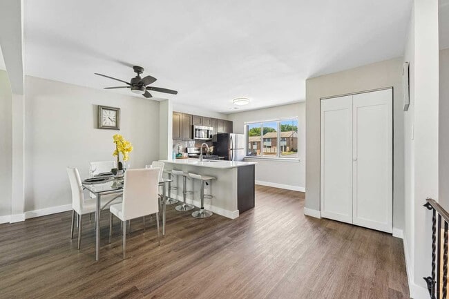 The Glen at Bucks Apartments and Townhomes