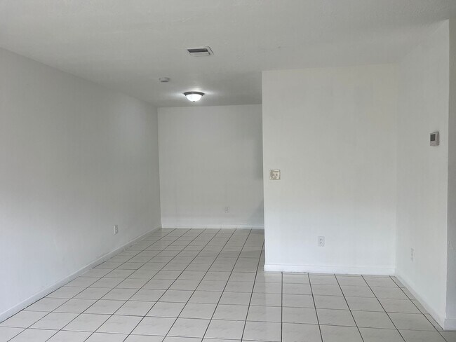 Photo - 5310 NW 22nd St Unit 5310