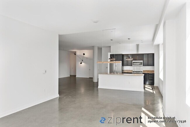 Photo - 1001 46th St Unit 206