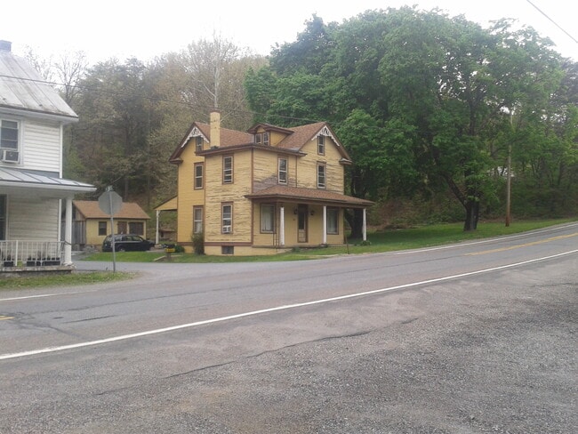 Photo - 832 Suedberg Rd Unit 2