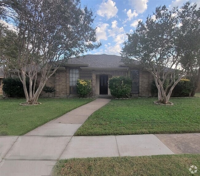 Building Photo - 1616 Scottsdale Dr Rental