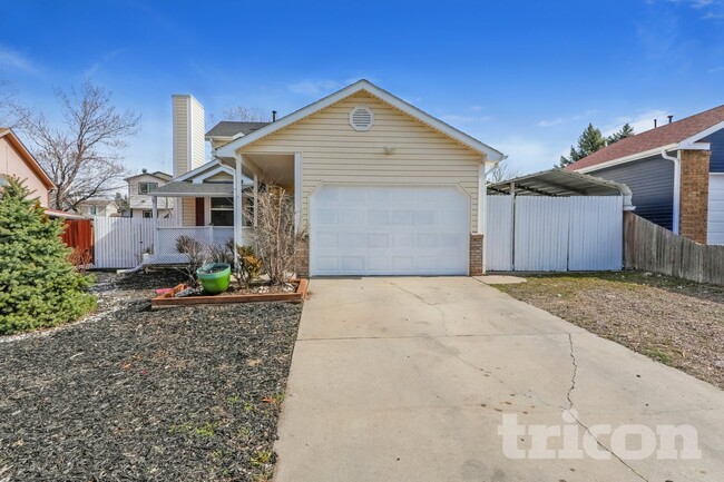 Building Photo - 4820 Jet Wing Cir W