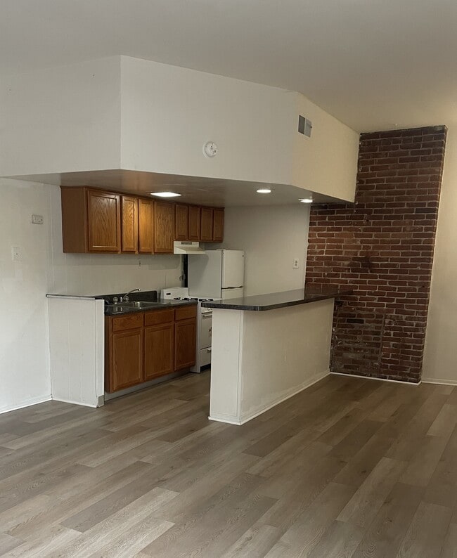 Photo - Hudson Oakland (Semple)